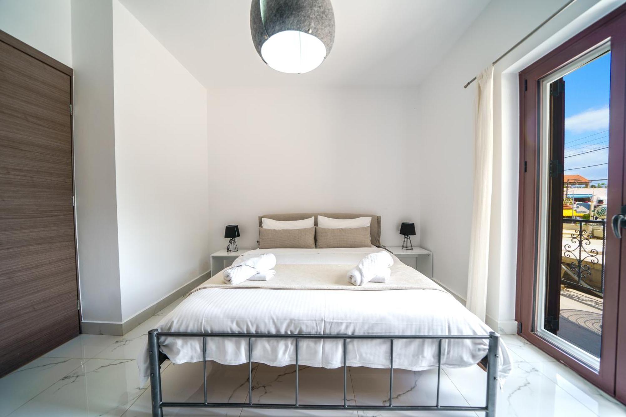 Dimitra & Deslina Luxury Αpartments Lejlighed Georgioupoli Eksteriør billede